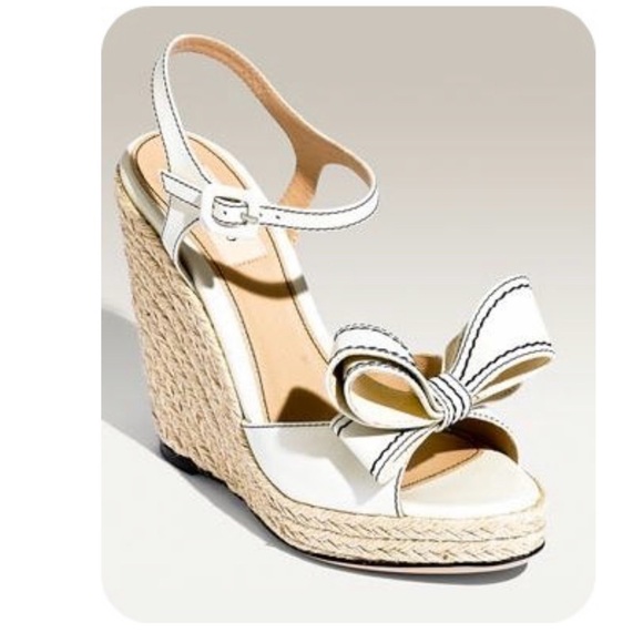 Valentino Garavani Cream Bow Wedge Sandals - Picture 2 of 2